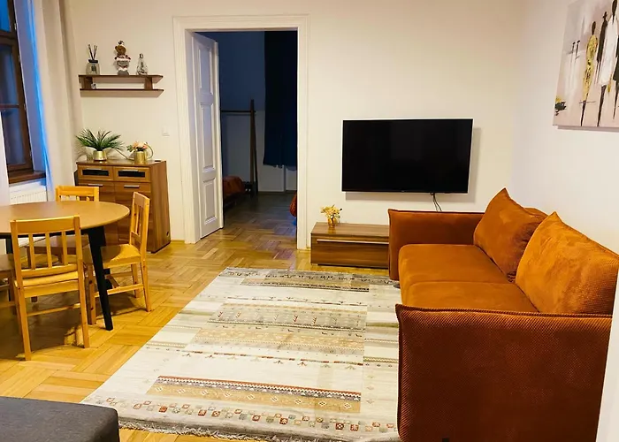 Stylovy Apartman U Velkeho Namesti 2, Wi-Fi, Netflix, Vana