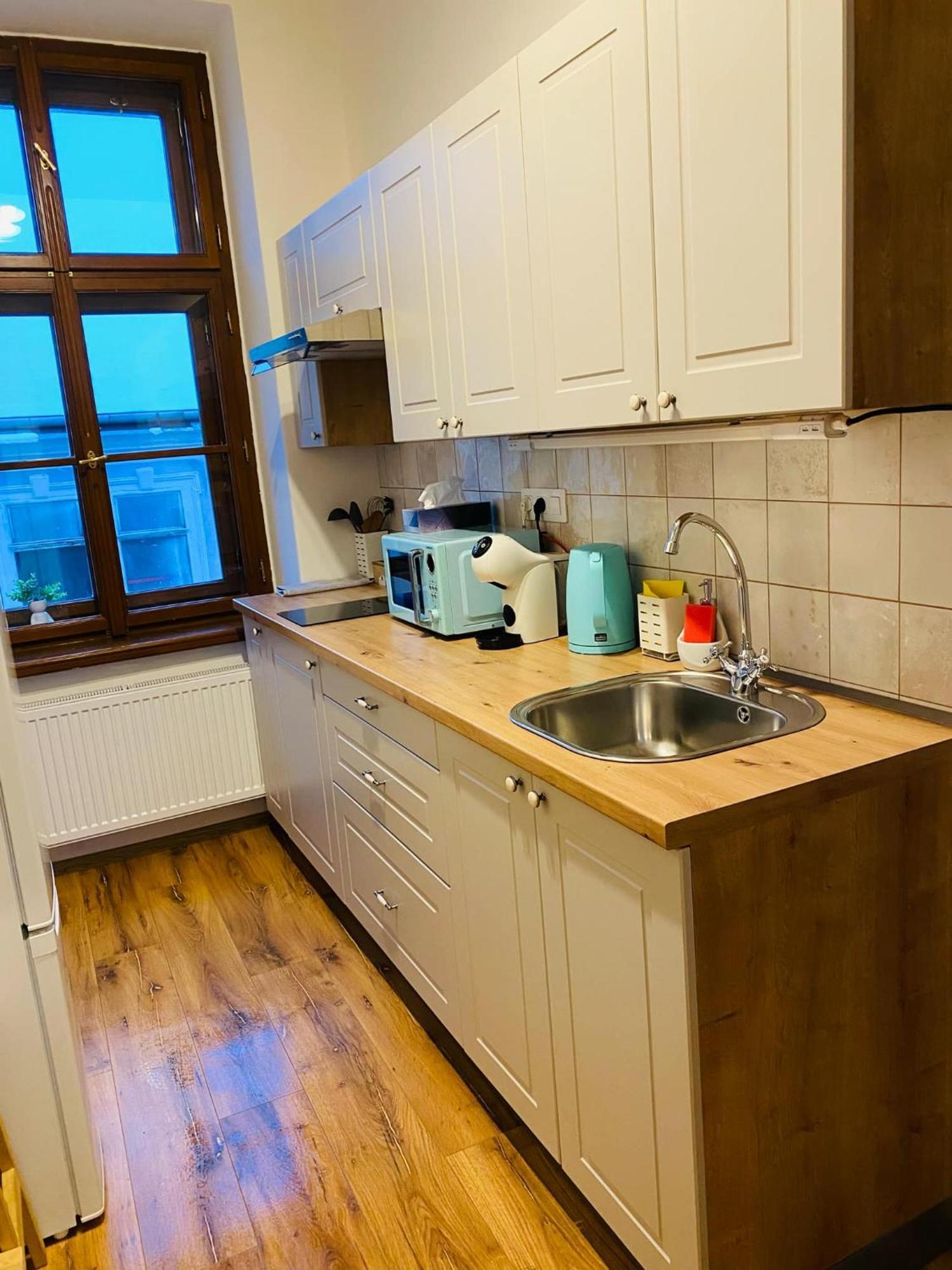 Stylovy U Velkeho Namesti 2, Wi-fi, Netflix, Vana Apartamento *